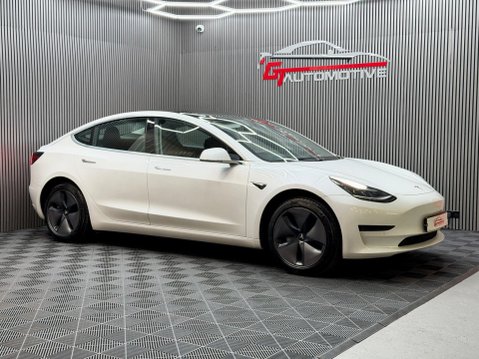 Tesla Model 3 Standard Range Plus Auto RWD 4dr 3
