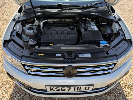 Volkswagen Tiguan 2.0 TDI R-Line 4Motion Euro 6 (s/s) 5dr 17