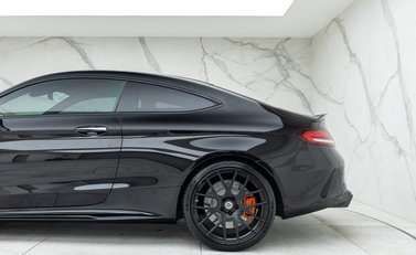 Mercedes-Benz C63 S AMG Coupe Brabus 32