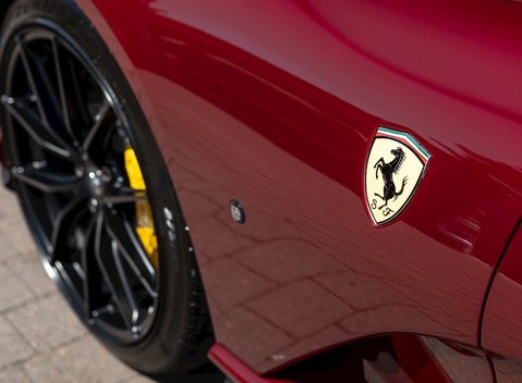 Ferrari 812 Superfast 25