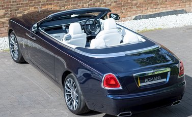 Rolls-Royce Dawn 11