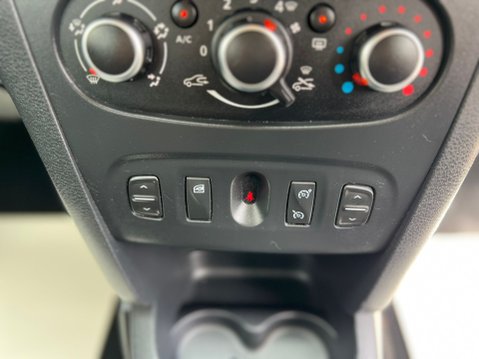 Dacia Sandero Stepway LAUREATE DCI 45