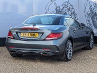Mercedes-Benz SLC SLC 180 AMG LINE 9