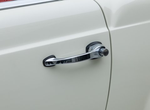 Mercedes-Benz 280 SL W113 Pagoda 53