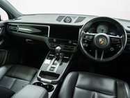 Porsche Macan 2.9T V6 S SUV 5dr Petrol PDK 4WD Euro 6 (s/s) (380 ps) 6