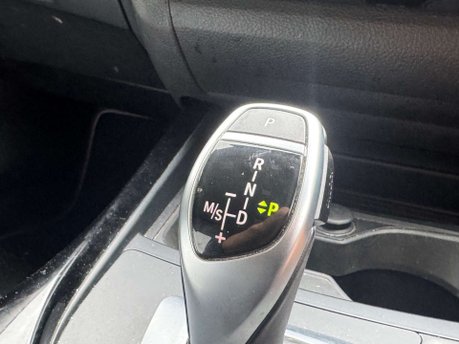BMW 1 Series 2.0 120d Sport Auto 5dr 23