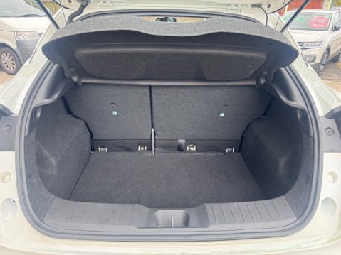 Nissan Juke DIG-T ACENTA 9