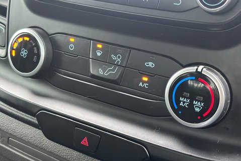 Ford Transit 350 Drw L2 130 ps Single Cab Tipper - Air Con / Tow Axle 19