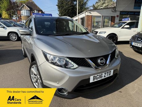 Nissan Qashqai 1.2 DIG-T Tekna XTRON 2WD Euro 6 (s/s) 5dr