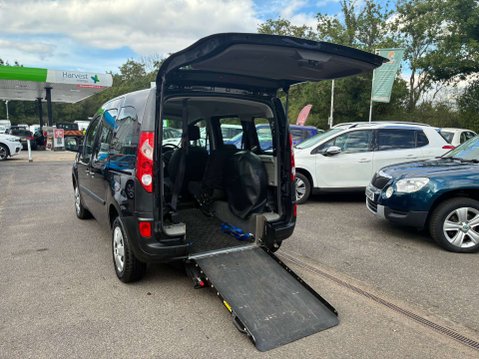 Renault Kangoo 1.6 16V Extreme MPV 5dr Petrol Auto Euro 4 (105 ps) 9