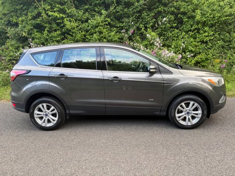 Ford Kuga ZETEC 6