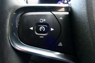 Volvo XC40 2.0 XC40 Inscription Pro B4 MHEV Auto 5dr 42