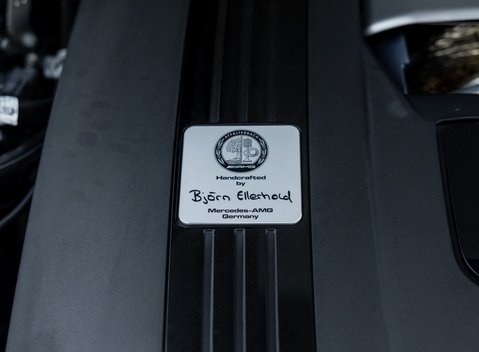 Mercedes-Benz G Series AMG G63 Carbon Edition 48