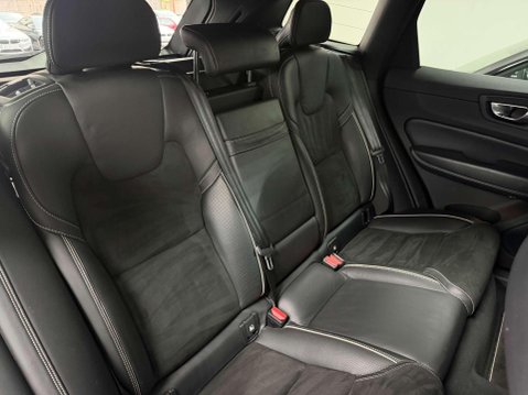 Volvo XC60 2.0 D4 R-Design Pro SUV 5dr Diesel Auto AWD Euro 6 (s/s) (190 ps) 40