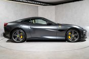 Ferrari Portofino FULL FSH. PASSENGER DISPLAY. SPORTS EXHAUST. MAGNERIDE SUSPENSION. 10