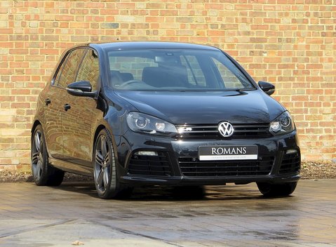 Volkswagen Golf R 1