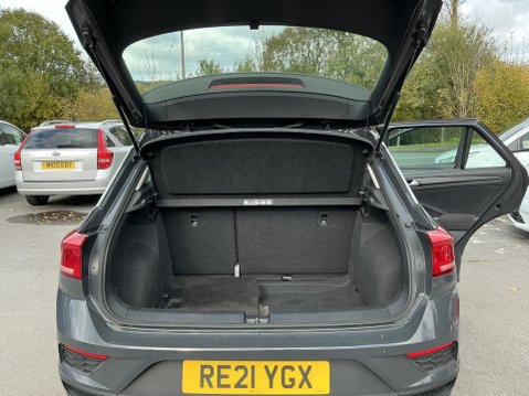 Volkswagen T-Roc 1.0 T-Roc S TSI 18