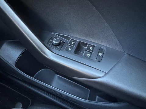 Volkswagen T-Cross ACTIVE TSI 42