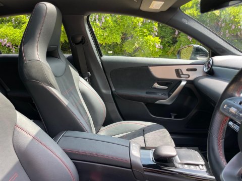Mercedes-Benz A Class 1.3 A180 AMG Line (Premium Plus 2) Hatchback 5dr Petrol 7G-DCT Euro 6 (s/s) 40