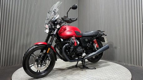 Moto Guzzi V7 750 STONE 2020 ONLY 7K MOT 9/27 CAFE RACER BOBBER 6