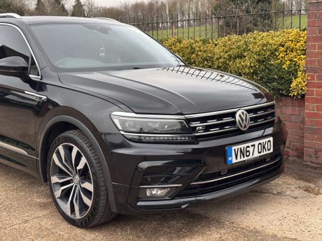 Volkswagen Tiguan 2.0 Tiguan R-Line TDI BlueMotion Technology 4Motion Semi-Auto 4WD 5dr 3