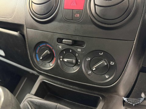 Fiat Fiorino 1.3 JTD Multijet II Cargo Car Derived Van 3dr Diesel Manual (119 g/km, 75 b 26