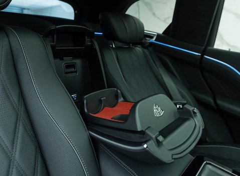 Mercedes-Benz GLS 600 Maybach 17