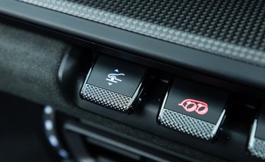 Porsche 911 Targa 4 GTS (992) 22