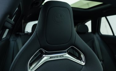 Mercedes-Benz C63 S AMG E Performance Estate Night Edition 14