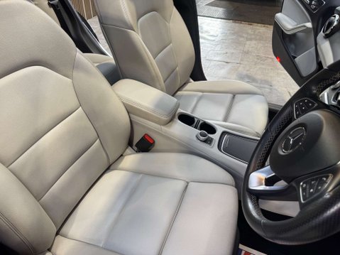 Mercedes-Benz GLA 2.1 GLA 200 Sport Premium+ D Auto 5dr 41