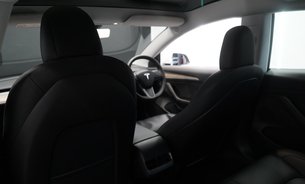 Tesla Model 3 RWD Standard Range Ryzen 1 Owner Adaptive LEDs Heat Pump Pano Roof  16