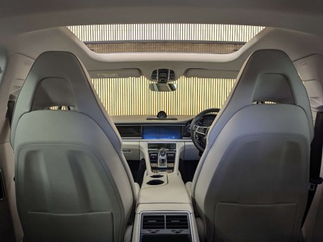 Porsche Panamera 2.9 Panamera 4 E-Hybrid Semi-Auto 4WD 5dr 2