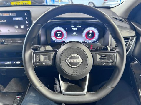 Nissan Qashqai 1.3 DIG-T MHEV N-Connecta XTRON Euro 6 (s/s) 5dr 19