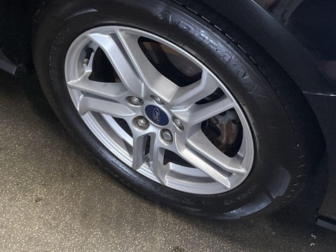 Ford Focus 1.5 EcoBlue Zetec Hatchback 5dr Diesel Manual Euro 6 (s/s) (120 ps) Alloys 12