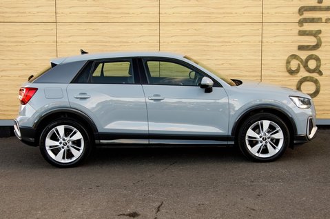 Audi Q2 TFSI S LINE 9