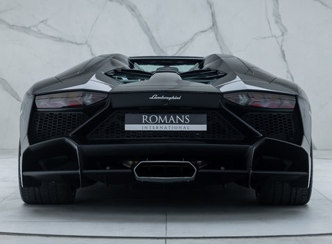 Lamborghini Aventador LP 720-4 50th Anniversary Roadster 11