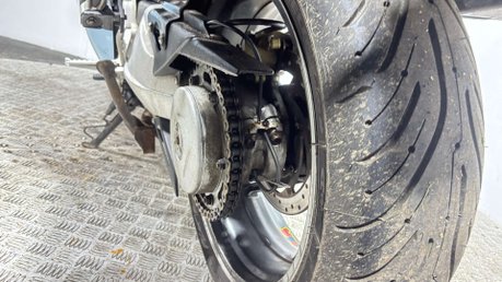 Aprilia Futura RSV 1000 2004 29K GOOD RUNNING TOURING COMMUTER BIKE 1000CC 8