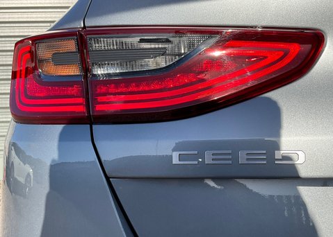 Kia Ceed 1.5T GDi ISG 3 DCT 16