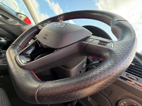 SEAT Leon TSI EVO FR 18