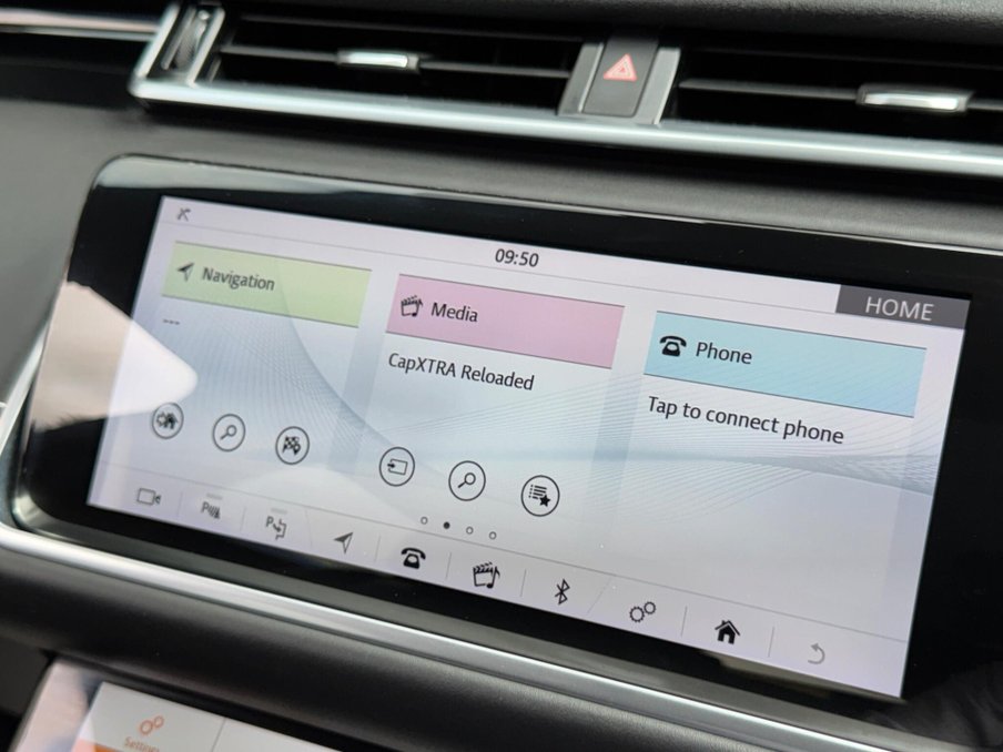 2020 Land Rover Range Rover Velar — image 20
