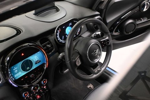 Mini Hatch 2.0 Cooper S Exclusive Auto 3dr 4