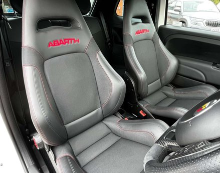 Abarth 695 1.4 695 Competizione (180) Semi-Auto 3dr 60