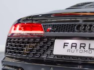 Audi R8 5.2 FSI V10 Spyder 2dr Petrol S Tronic quattro Euro 6 (s/s) (570 ps) 70