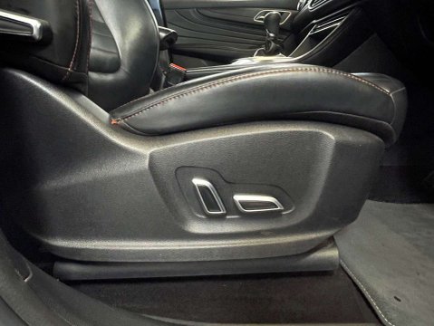 MG HS 1.5 MG HS Exclusive 5dr 12