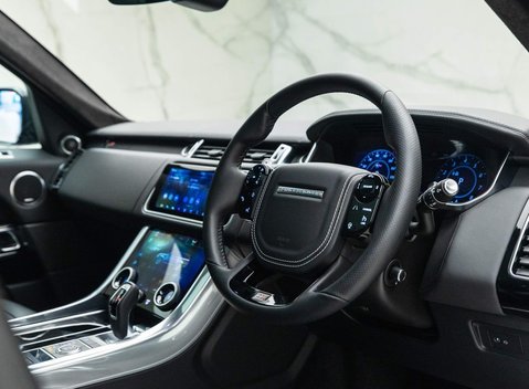 Land Rover Range Rover Sport SVR 4