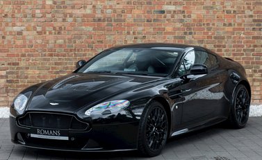 Aston Martin V12 Vantage S 6