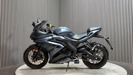 Lexmoto LXS 2025 ONLY 3K 1 OWNER SPORTS BIKE 125CC MOT 2028 8