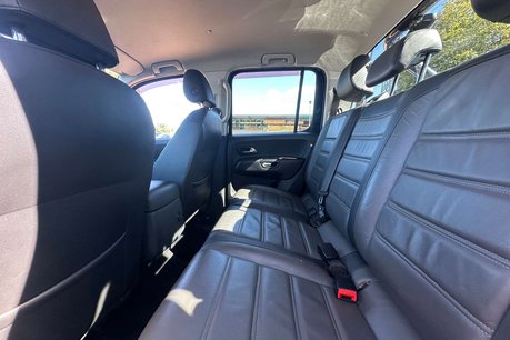 Volkswagen Amarok 3.0 TDI V6 BlueMotion Tech Highline Pickup Double Cab 4dr Diesel Auto 4Moti 23
