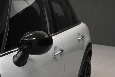 Mini Hatch 1.5 Cooper Sport Auto 5dr 53