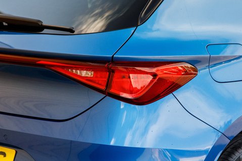 SEAT Leon ETSI SE DYNAMIC DSG MHEV 9